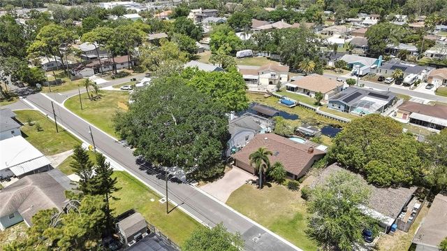 279 MAPLE AVENUE, Palm Harbor, FL 34684