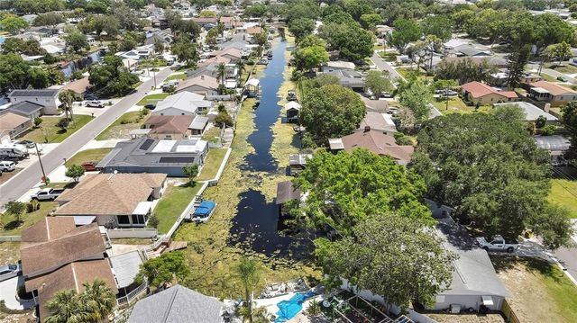 279 MAPLE AVENUE, Palm Harbor, FL 34684