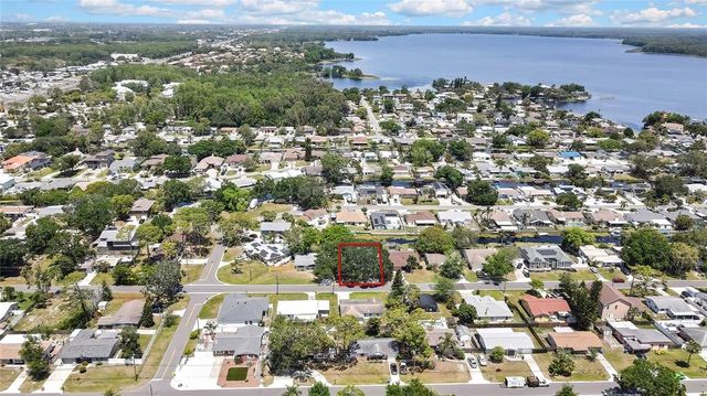 279 MAPLE AVENUE, Palm Harbor, FL 34684