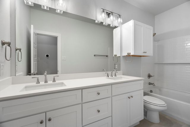 614 Finlee Way, Tioga, TX 76271