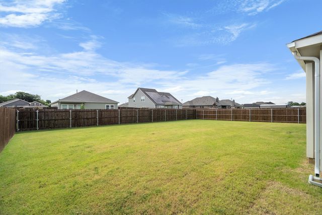 614 Finlee Way, Tioga, TX 76271