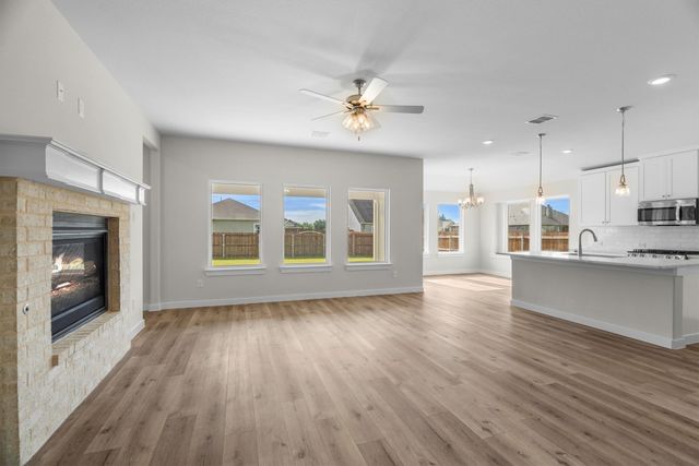614 Finlee Way, Tioga, TX 76271
