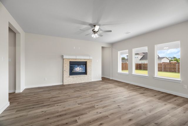 614 Finlee Way, Tioga, TX 76271