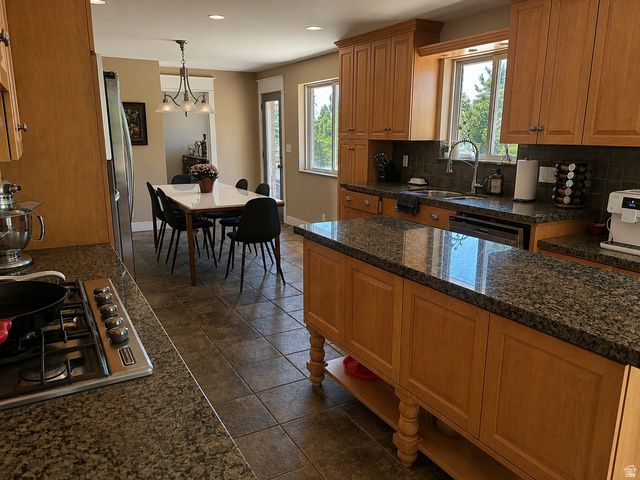 2825 E CRAIG DR, Salt Lake City, UT 84109