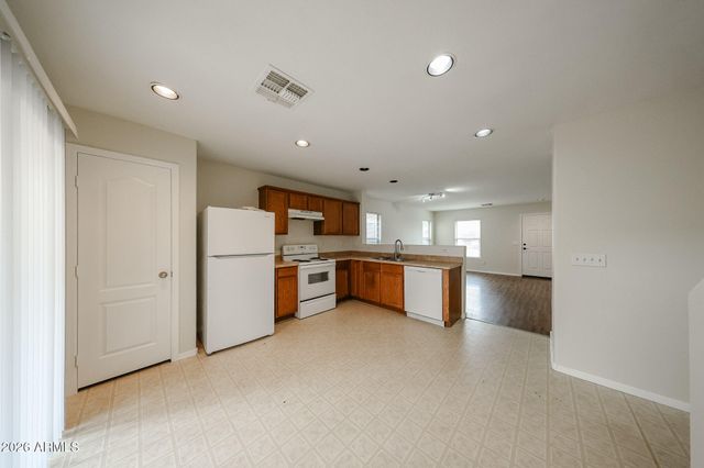 6426 W Harwell Road, Laveen, AZ 85339