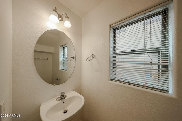 6426 W Harwell Road, Laveen, AZ 85339