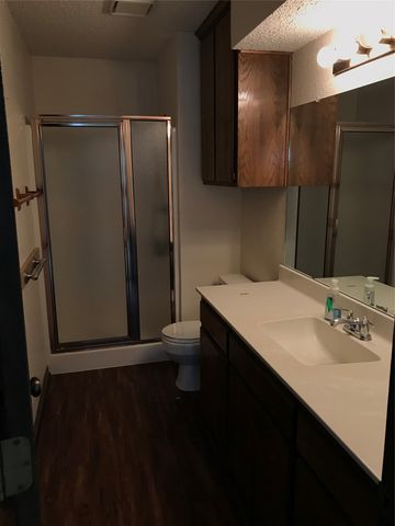 11 Marvin Gardens, Midlothian, TX 76065