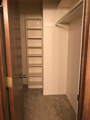 11 Marvin Gardens, Midlothian, TX 76065