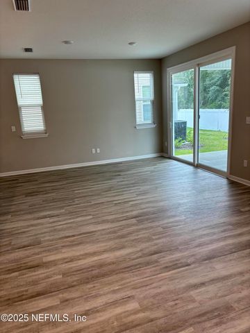 6847 MIRAGE Street, Jacksonville, FL 32244