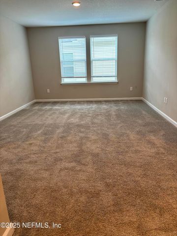 6847 MIRAGE Street, Jacksonville, FL 32244