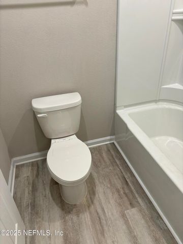 6847 MIRAGE Street, Jacksonville, FL 32244