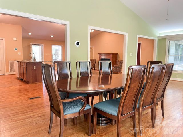308 Brentwood Circle, Morganton, NC 28655