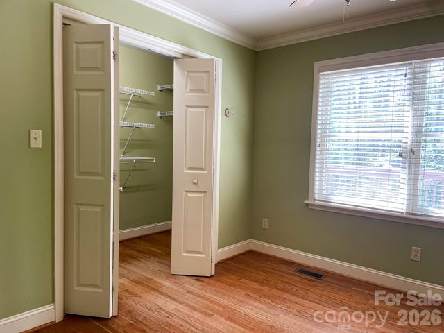 308 Brentwood Circle, Morganton, NC 28655
