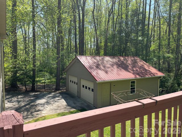 308 Brentwood Circle, Morganton, NC 28655