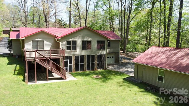 308 Brentwood Circle, Morganton, NC 28655