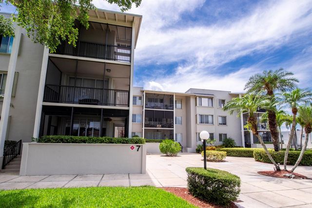11811 Avenue Of The Pga 7-3b, Palm Beach Gardens, FL 33418