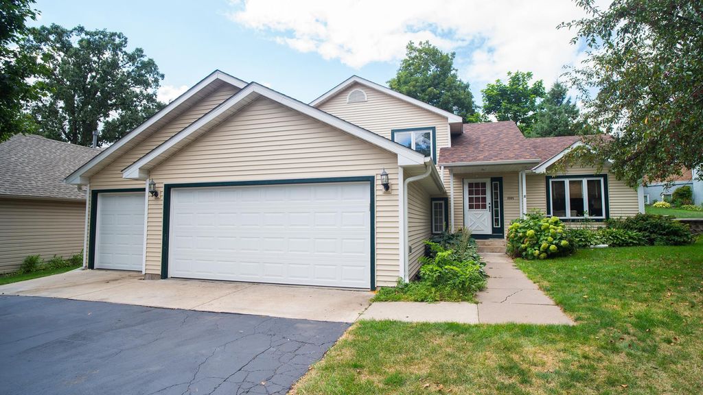 2205 Jennifer Court, North Saint Paul, MN 55109 — exterior