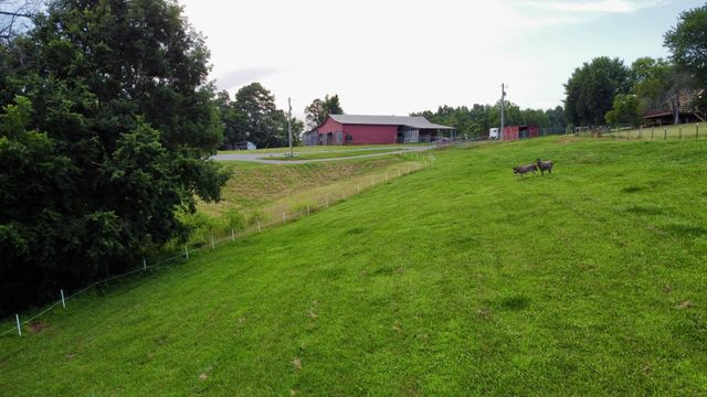 354 Dyer Ridge Rd, Baxter, TN 38544