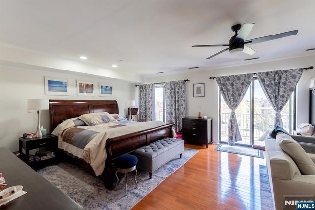 4 Millay Court 604, Teaneck, NJ 07666