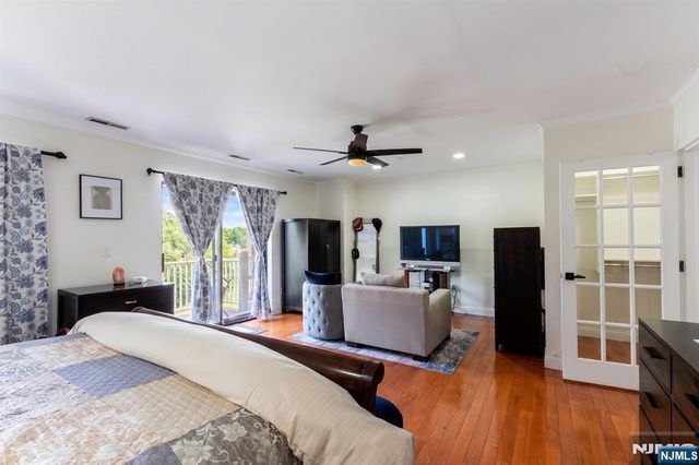 4 Millay Court 604, Teaneck, NJ 07666