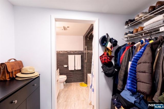 4 Millay Court 604, Teaneck, NJ 07666