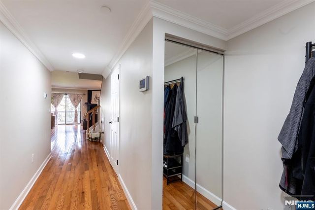 4 Millay Court 604, Teaneck, NJ 07666