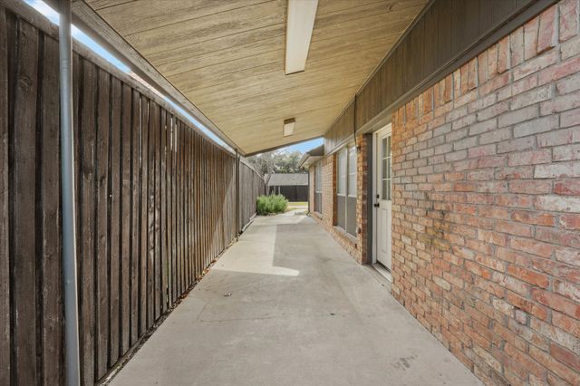 2112 Teakwood Lane, Plano, TX 75075