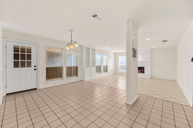 2112 Teakwood Lane, Plano, TX 75075