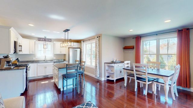 155 Shore Drive, Nashua, NH 03062