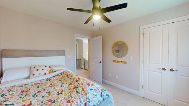 155 Shore Drive, Nashua, NH 03062