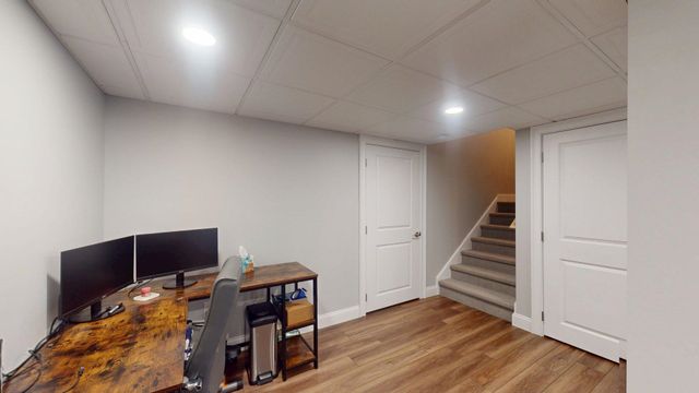 155 Shore Drive, Nashua, NH 03062