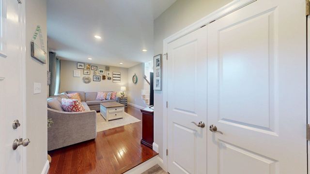 155 Shore Drive, Nashua, NH 03062
