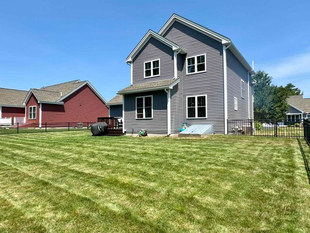 155 Shore Drive, Nashua, NH 03062