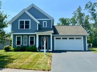 155 Shore Drive, Nashua, NH 03062