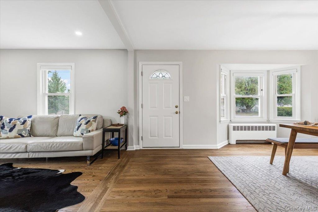10 Maywood Avenue, Rye Brook, NY 10573 — photo 2
