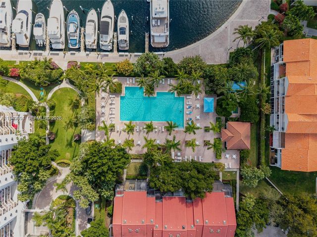 3598 Yacht Club Dr 1101, Aventura, FL 33180