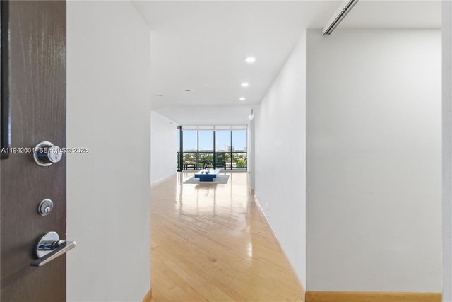 3598 Yacht Club Dr 1101, Aventura, FL 33180