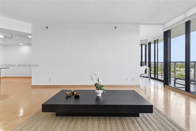 3598 Yacht Club Dr 1101, Aventura, FL 33180