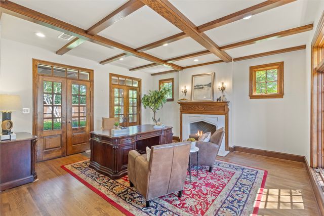 811 Lake Creek Drive, Mckinney, TX 75072