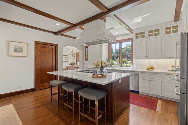 811 Lake Creek Drive, Mckinney, TX 75072