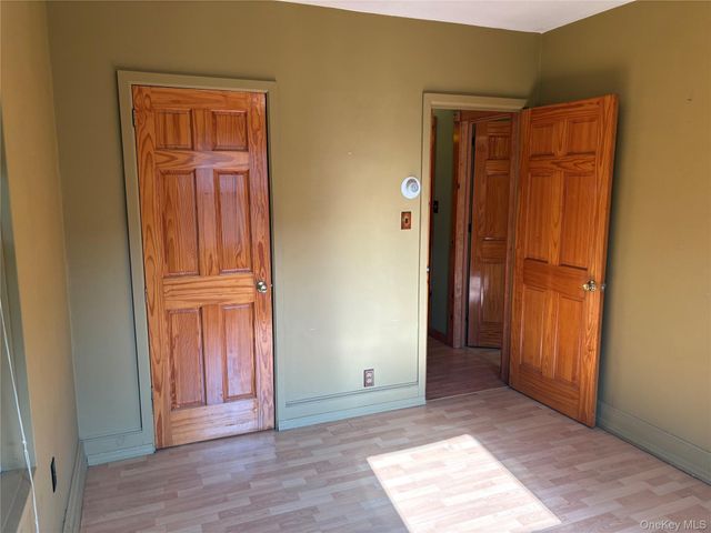 11 New York Avenue, Massapequa, NY 11758