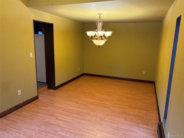 11 New York Avenue, Massapequa, NY 11758