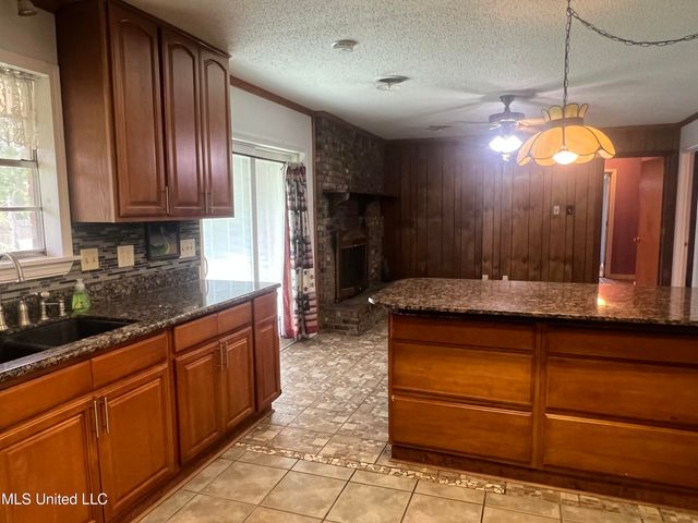 2285 Harkness Court, Biloxi, MS 39532
