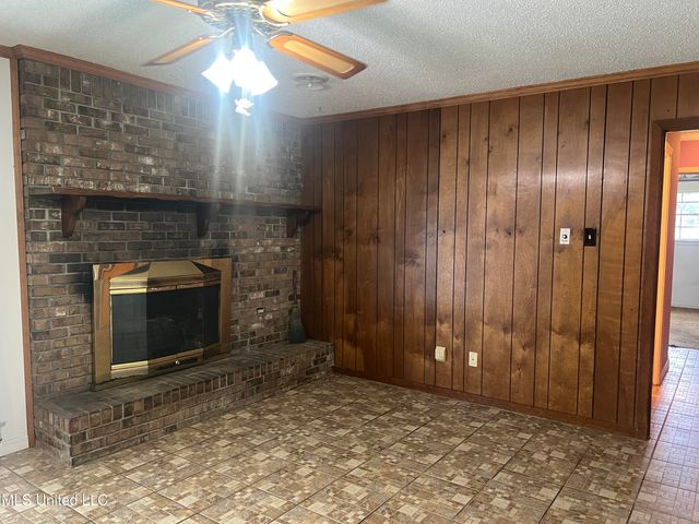 2285 Harkness Court, Biloxi, MS 39532