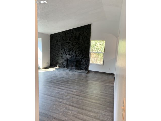 19778 Sw 68TH Ave, Tualatin, OR 97062