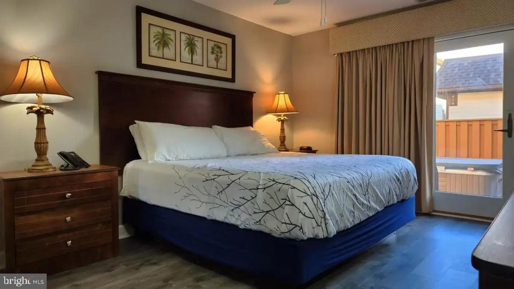 Image 8 of property listing at 105 120TH ST #221C, Ocean City, MD 21842