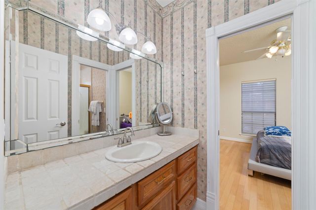 2217 W Reata Drive, Deer Park, TX 77536