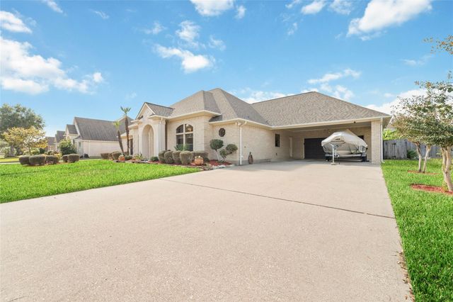 2217 W Reata Drive, Deer Park, TX 77536
