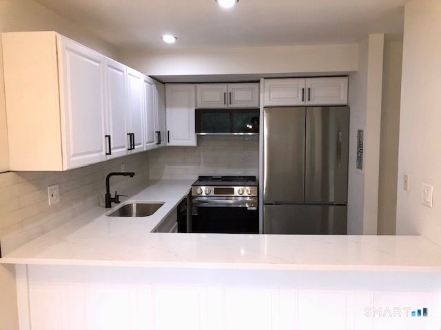 229 Bacon Pond Road 312, Woodbury, CT 06798