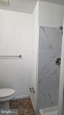 7621 SWAN, Hyattsville, MD 20785